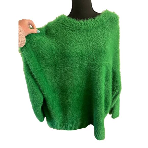 Free People Harrison Bunny Crew - LG - NWOT - Picture 4 of 13